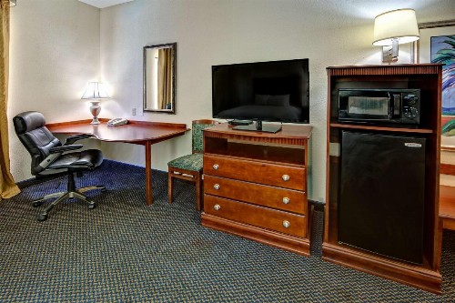 Hampton Inn Quincy - image 13