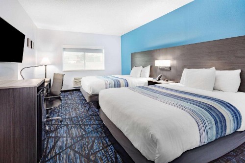 Comfort Inn Quincy - image 43