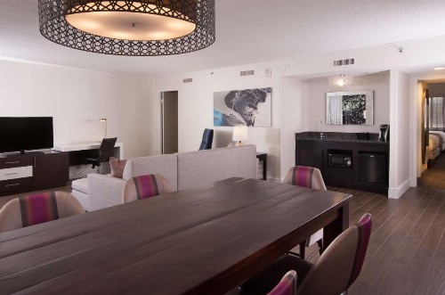 Embassy Suites Raleigh - Crabtree - image 33