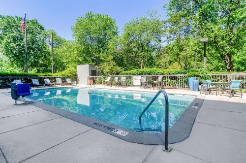 Comfort Inn Raleigh Midtown - image 31