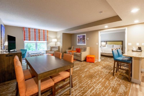 Hampton Inn & Suites Raleigh/Cary I-40 (PNC Arena) - image 40