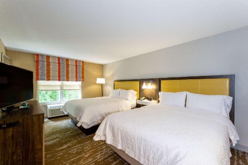 Hampton Inn & Suites Raleigh/Cary I-40 (PNC Arena) - image 43