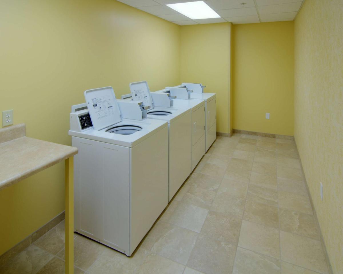 Hampton Inn & Suites Raleigh-Durham Airport-Brier Creek - image 2