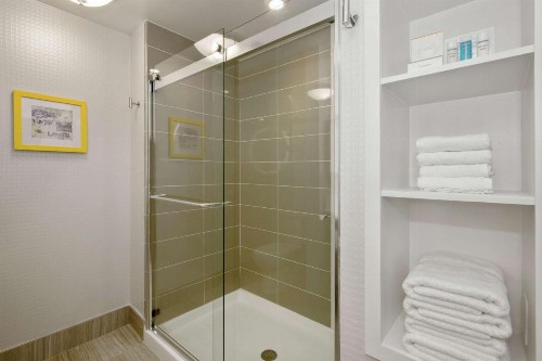 Hampton Inn & Suites Raleigh-Durham Airport-Brier Creek - image 5