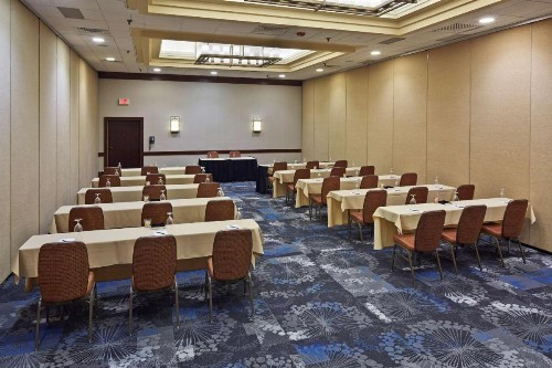Hilton Raleigh North Hills - image 13