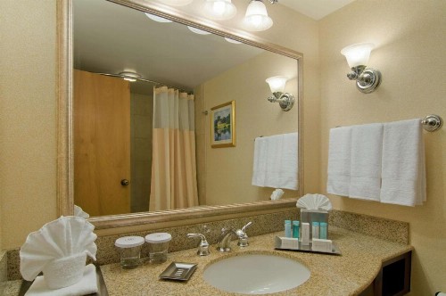 Hilton Raleigh North Hills - image 23