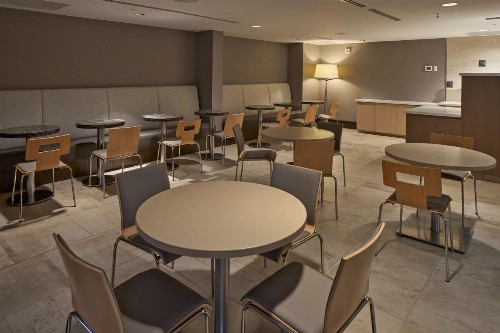 Hilton Raleigh North Hills - image 39