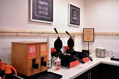 Hampton Inn Raleigh-Capital Boulevard North - image 29