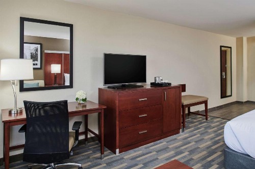 Doubletree By Hilton Raleigh Crabtree Valley - image 6