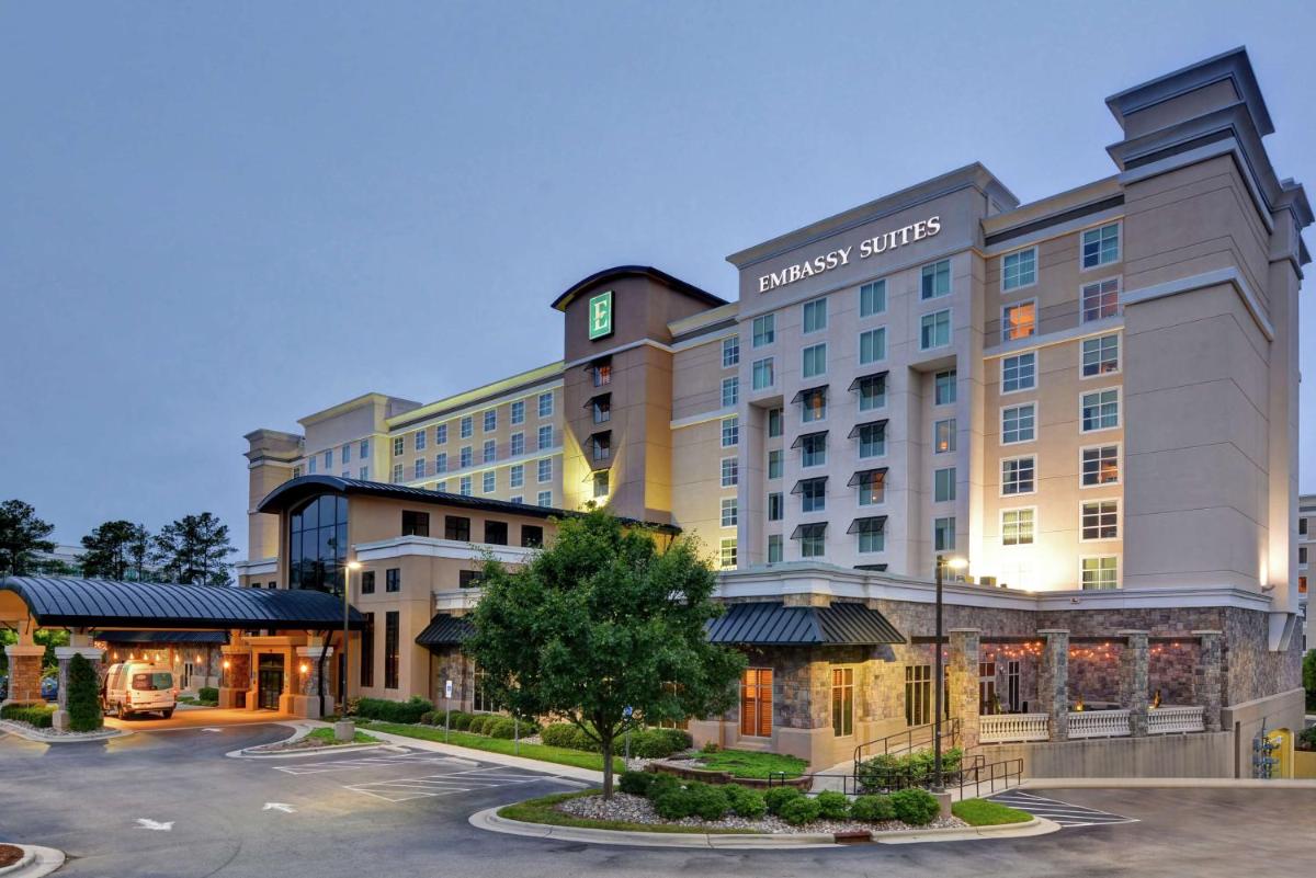 Embassy Suites Raleigh - Durham Airport/ Brier Creek - image 2