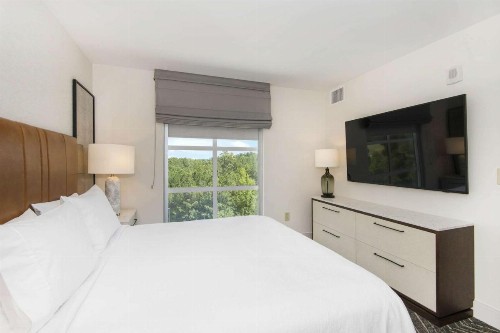Embassy Suites Raleigh - Durham Airport/ Brier Creek - image 37