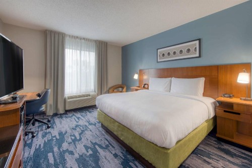 Fairfield Inn & Suites Raleigh Crabtree Valley - image 22