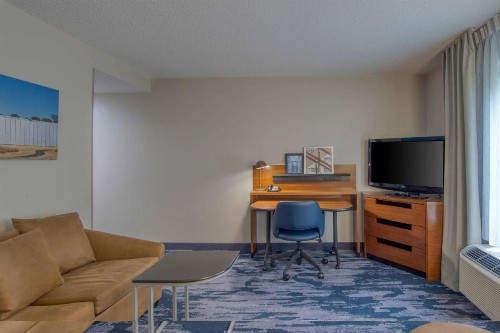 Fairfield Inn & Suites Raleigh Crabtree Valley - image 42