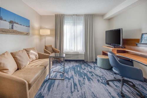 Fairfield Inn & Suites Raleigh Crabtree Valley - image 44