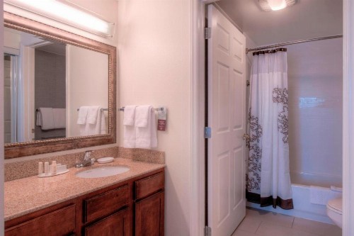 Residence Inn by Marriott Raleigh Crabtree Valley - image 39