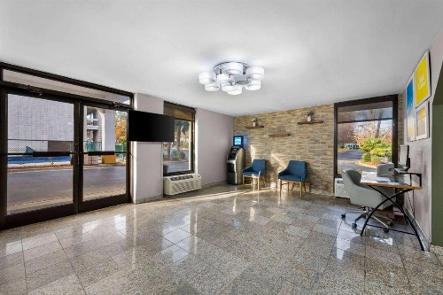 Days Inn by Wyndham Raleigh Midtown - image 6