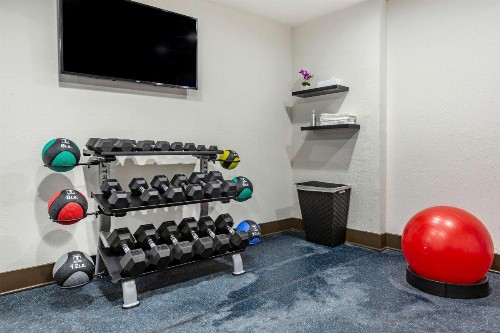 Clarion Pointe Raleigh Midtown - image 24