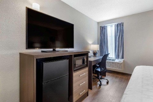 Clarion Pointe Raleigh Midtown - image 9
