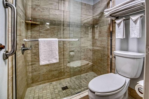 Quality Inn Raleigh near Walnut Creek Amphitheatre - image 50