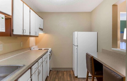 Extended Stay America Suites - Raleigh - North Raleigh - Wake Towne Dr - image 30