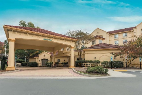 La Quinta by Wyndham Raleigh Crabtree - image 31