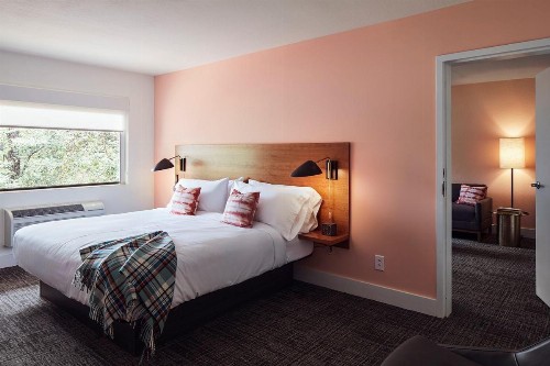 The Longleaf Hotel - image 12