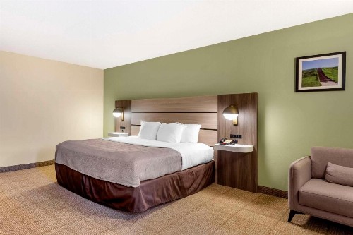 Quality Inn Raleigh Downtown - image 12