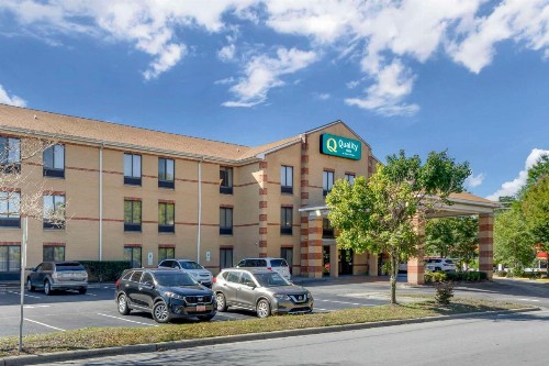 Quality Inn Raleigh Downtown - image 2