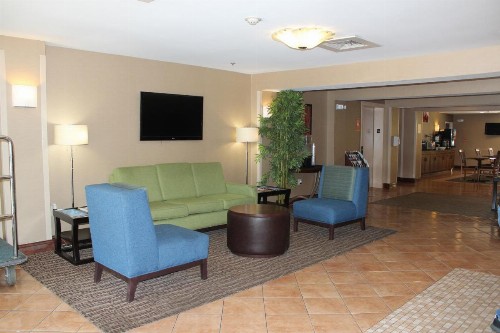 Quality Inn Raleigh Downtown - image 22