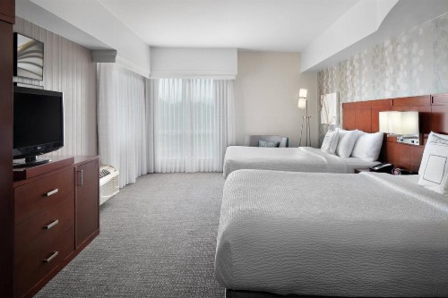 Courtyard by Marriott Raleigh North/Triangle Town Center - image 10