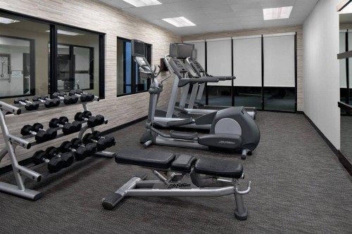 Courtyard by Marriott Raleigh North/Triangle Town Center - image 12