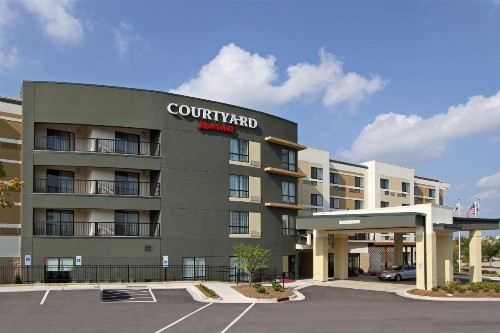 Courtyard by Marriott Raleigh North/Triangle Town Center - image 3