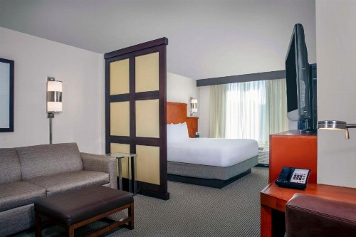 Hyatt Place Raleigh Cary - image 6