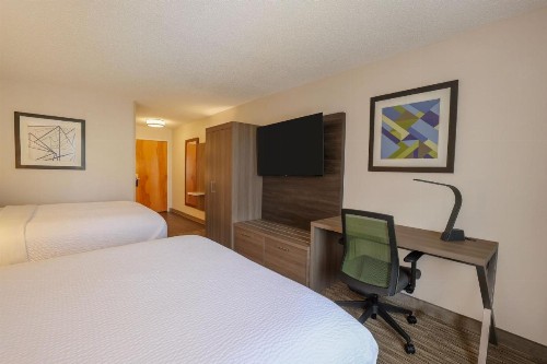 Holiday Inn Express Hotel & Suites Raleigh North - Wake Forest an IHG Hotel - image 18