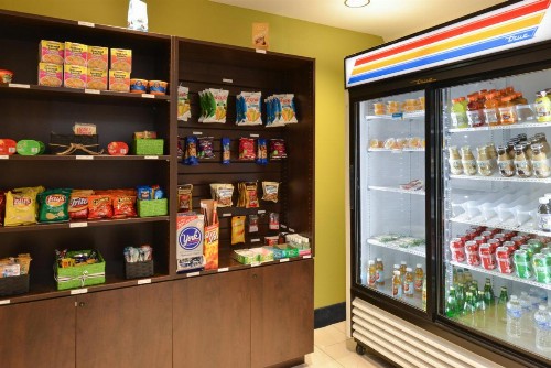 Holiday Inn Express & Suites Raleigh NE - Medical Ctr Area an IHG Hotel - image 3