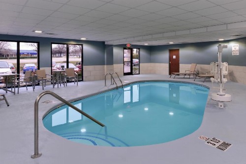 Holiday Inn Express & Suites Raleigh NE - Medical Ctr Area an IHG Hotel - image 37