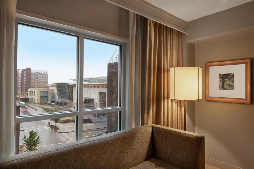Sheraton Raleigh Hotel - image 29