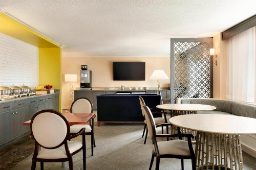 Sheraton Raleigh Hotel - image 32