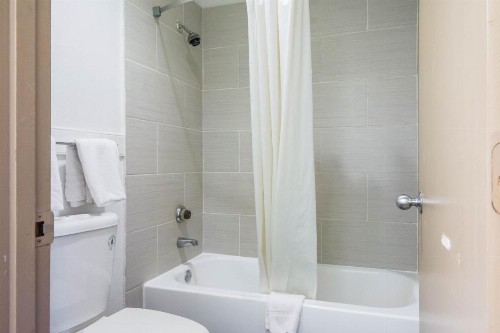 Days Inn by Wyndham Raleigh Glenwood-Crabtree - image 12