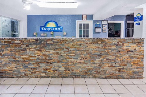 Days Inn by Wyndham Raleigh Glenwood-Crabtree - image 19