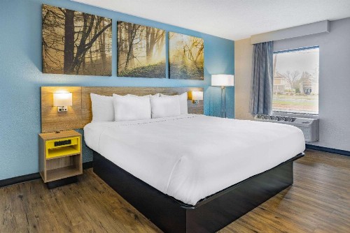 Days Inn by Wyndham Raleigh Glenwood-Crabtree - image 44