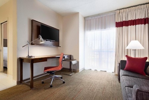 Four Points by Sheraton Raleigh North - image 6