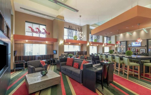 Hampton Inn & Suites Crabtree - image 6