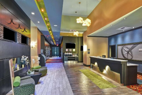 Hampton Inn & Suites Crabtree - image 7