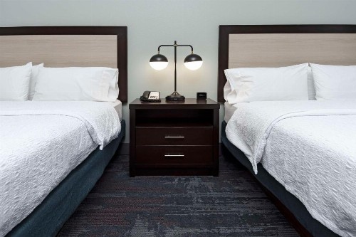Hampton Inn & Suites - Raleigh Downtown - image 32