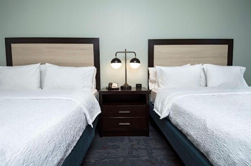 Hampton Inn & Suites - Raleigh Downtown - image 50