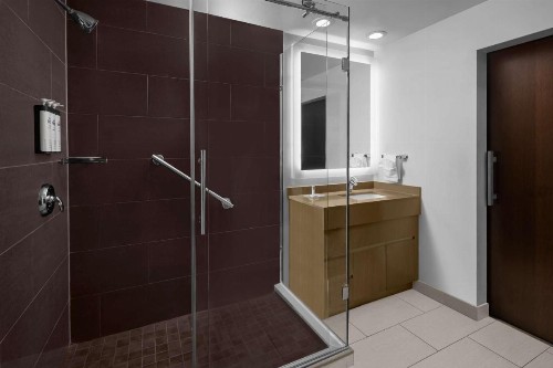 Hyatt House Raleigh North Hills - image 8