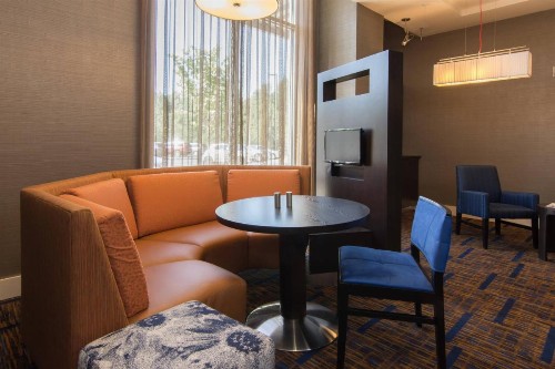 Courtyard by Marriott Raleigh-Durham Airport/Brier Creek - image 14