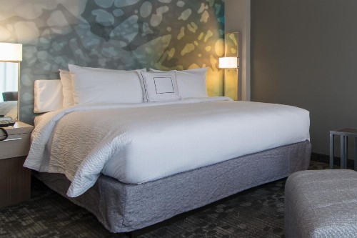 Courtyard by Marriott Raleigh-Durham Airport/Brier Creek - image 2