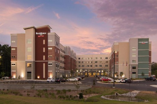 Courtyard by Marriott Raleigh-Durham Airport/Brier Creek - image 3
